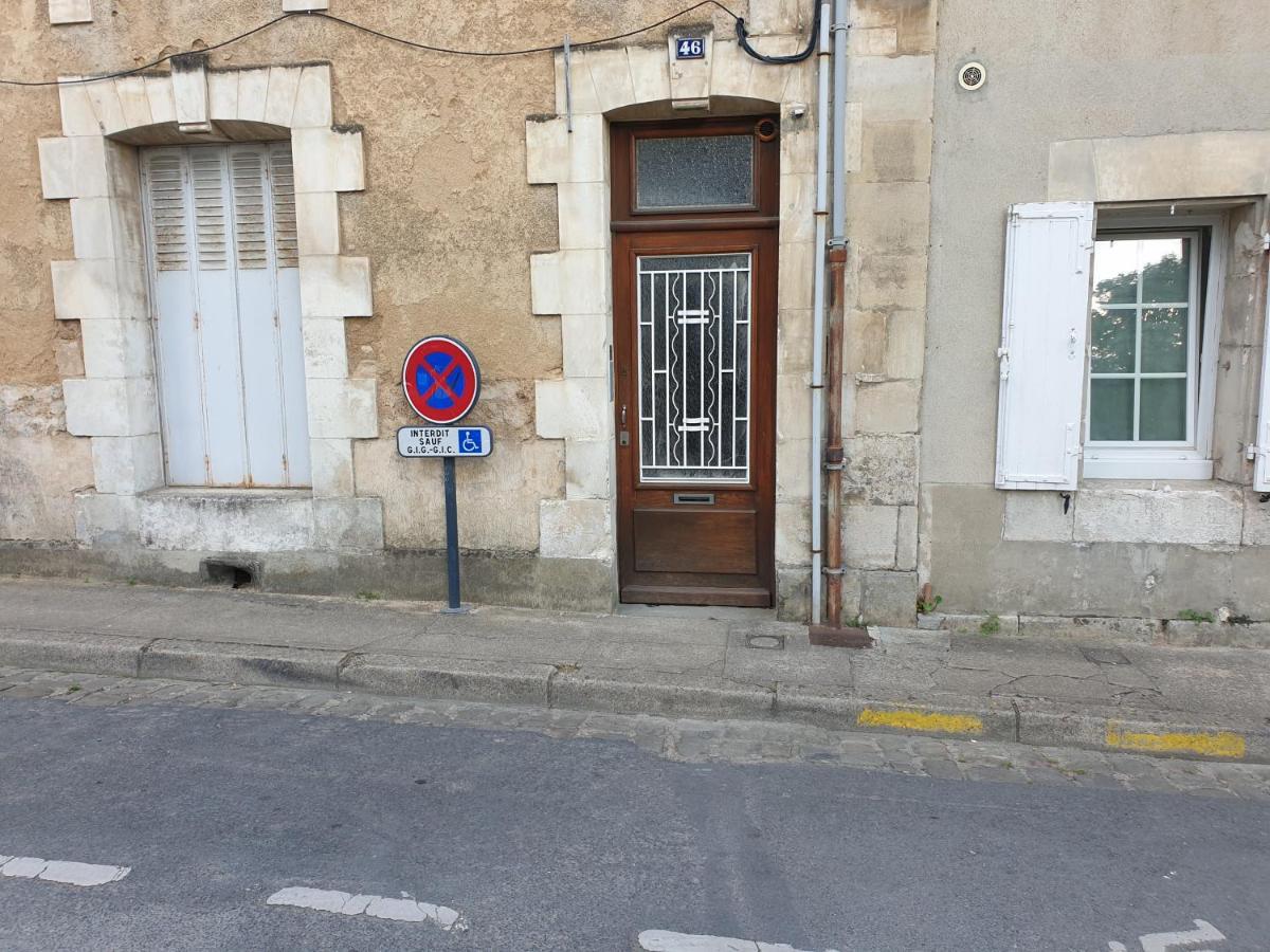 Studio Simplicien *Cosy* Plein Centre Ville De Poitiers *Tv* Wifi *Cafe* Buitenkant foto