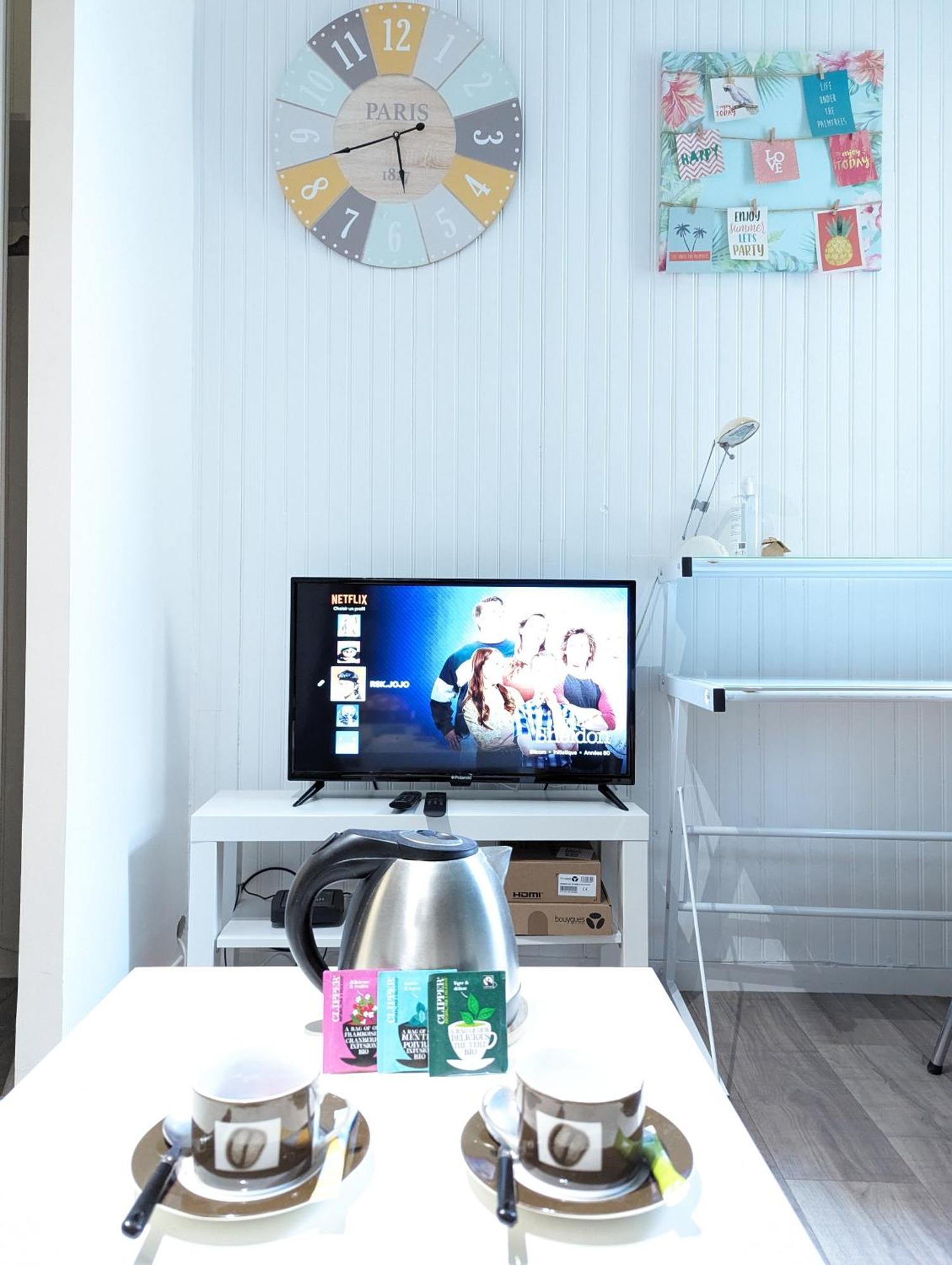 Studio Simplicien *Cosy* Plein Centre Ville De Poitiers *Tv* Wifi *Cafe* Buitenkant foto